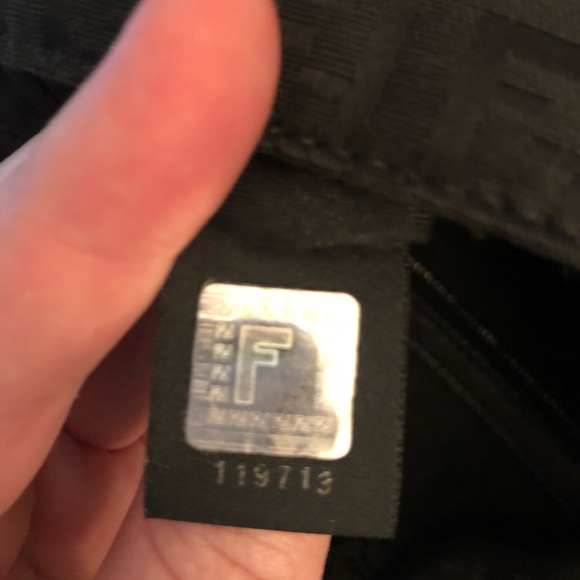 FENDI Mamma Baguette - Picture 7 of 9